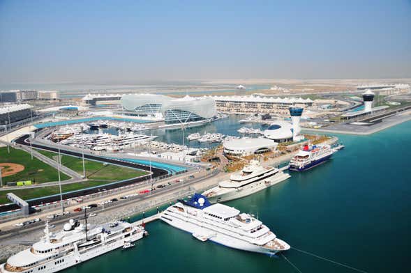 Tour pelo Circuito Yas Marina