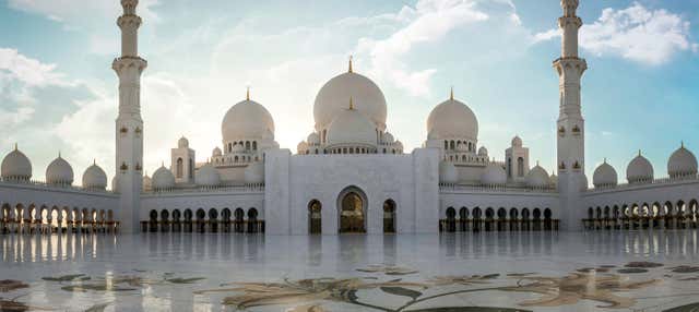 Tour privado por Abu Dhabi em português